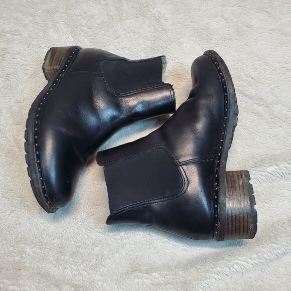 Ugg Black Leather Cavalari Gothic Biker Luxury Punk Moto Pull On Ankle Boots 8 - Picture 3 of 14